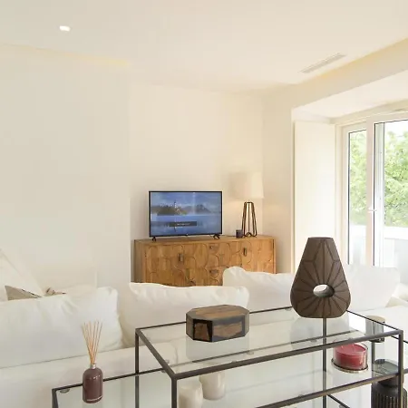 Eduardo VII Park Great Bright Apt With Ac Elevator Lisbon Exterior photo